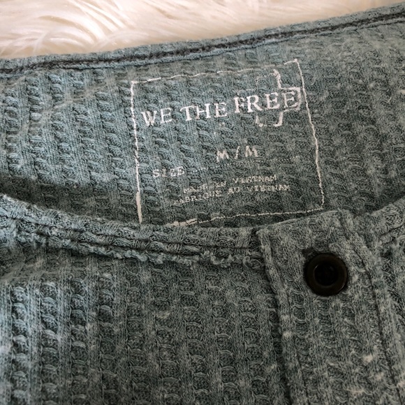 Free People thermal - Picture 3 of 3